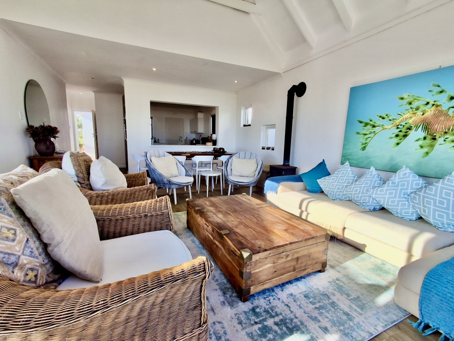 3 Bedroom Property for Sale in Jakkalsfontein Western Cape